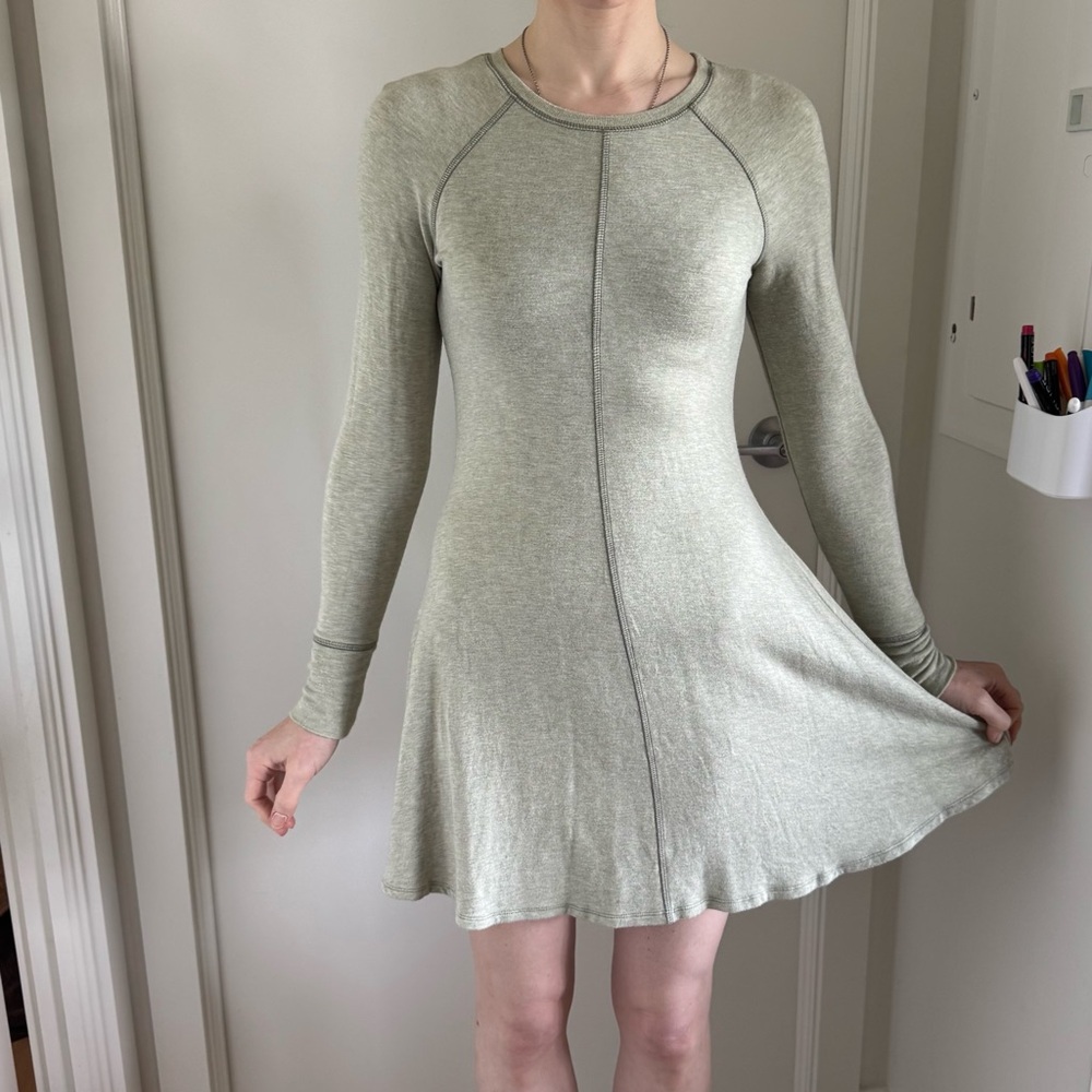 Mint Green Long Sleeve Mini Sweater Dress - M (Runs Small)